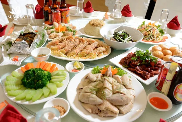 25 Mẫu Thực Đơn Đám Cưới Ngon Rẻ, Bình Dân 3 Miền