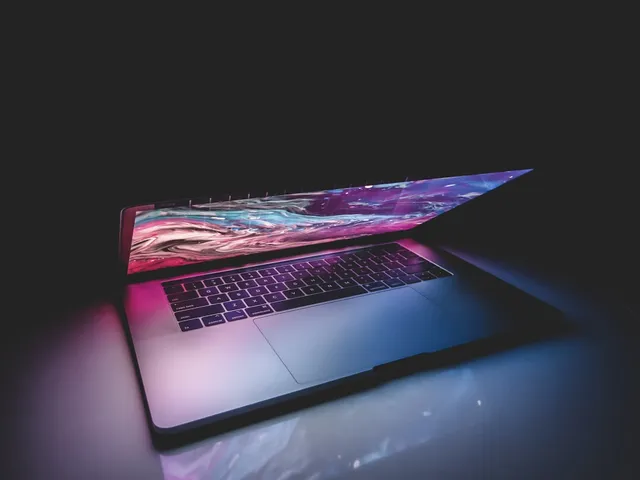 Laptop Việt Nam thị trường