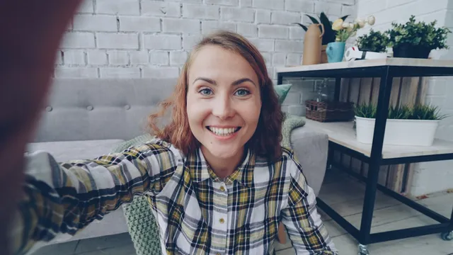 Liên hệ với Công Nghệ Laptop