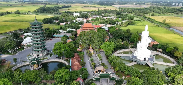 Khám phá chùa đẹp ở Đông Nam Bộ cho chuyến đi thanh tịnh