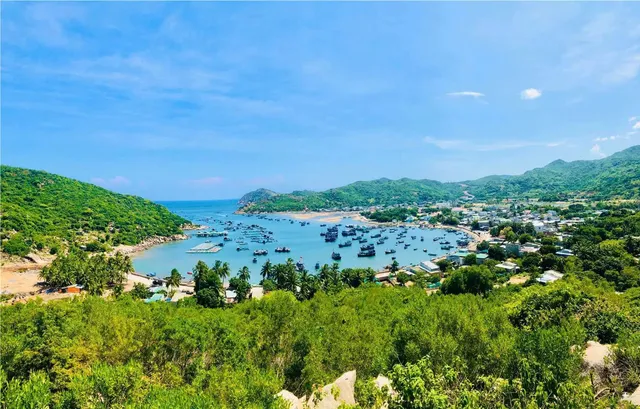 Kinh nghiệm du lịch Vĩnh Hy: Hướng dẫn đi, chơi và ăn gì