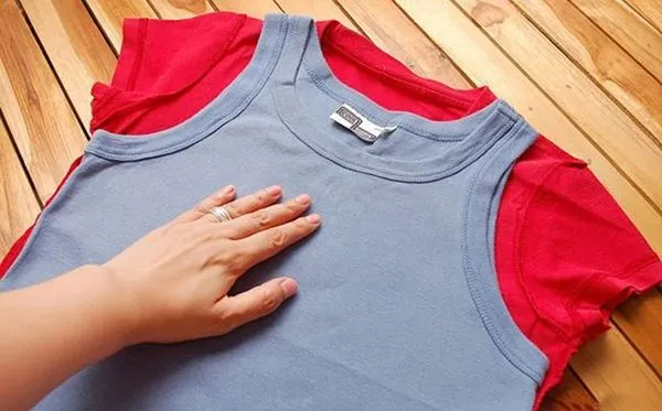 5 cách tái chế áo thun cũ thành đồ dùng hữu ích tại nhà