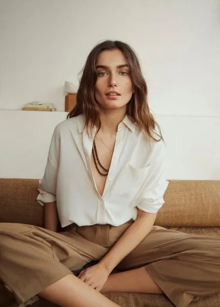 andreea_diaconu_poses_in_mango_s_relaxed_spring_styles_4e64b1b713044d4ebcbbfade3a3891a7_grande