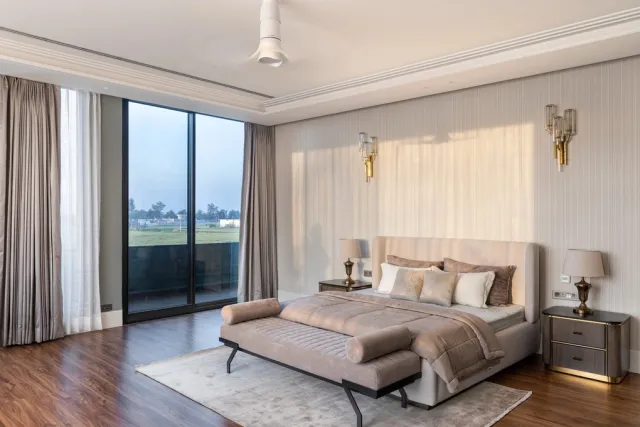Mẹo thiết kế khe bóng đổ giúp trần nhà trông cao, rộng hơn