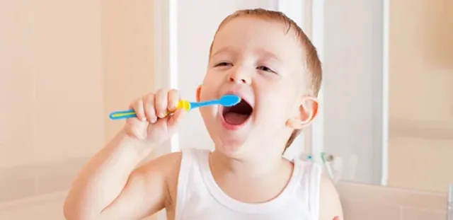 Không đánh răng trước khi ngủ gây hại gì cho sức khỏe?
