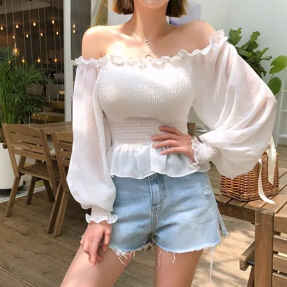 Áo trễ vai hợp với dáng người nào? Lưu ý để mặc đẹp tinh tế