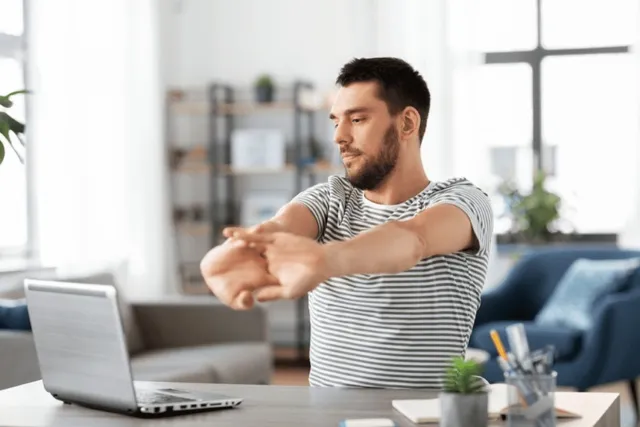 Hướng dẫn các bài tập thể dục nhanh, hiệu quả cho dân văn phòng
