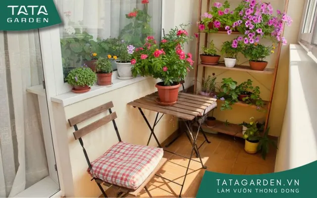 35 ý tưởng trang trí ban công nhỏ hẹp bằng cây và hoa