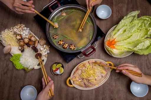 Tha hồ sống ảo với những cách chụp ảnh đồ ăn đẹp bằng điện thoại đơn giản