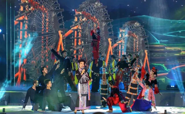 Biểu diễn văn hoá nghệ thuật Việt Nam: Trải nghiệm sâu sắc với các show thực cảnh
