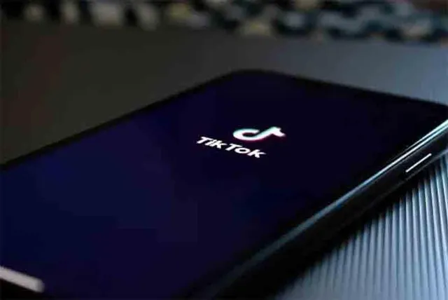 Cách làm video Tik Tok bằng ảnh và video để việc đu trend thật dễ dàng