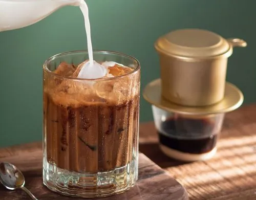 Những cách chụp ly cà phê đẹp, bạn đã biết chưa?