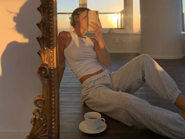 Những cách chụp hình selfie đẹp và thú vị