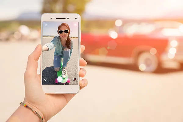 Bỏ túi ngay 6 mẹo chụp ảnh selfie đẹp