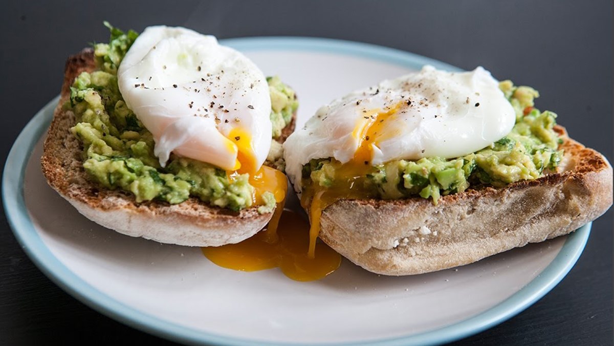 Bánh mì nướng bơ avocado bữa sáng eat clean