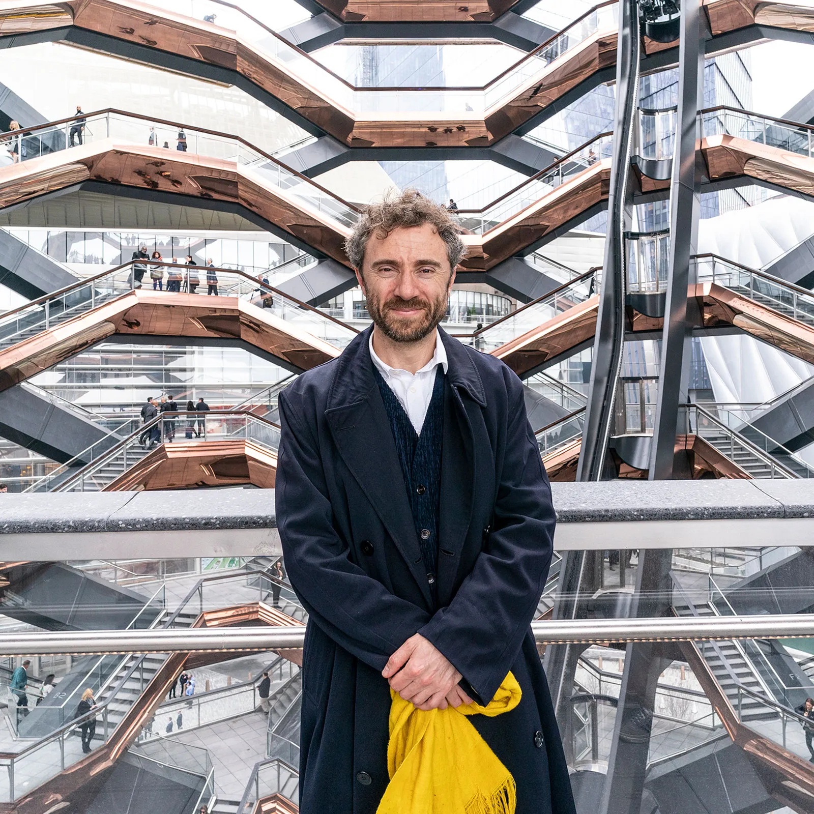 Không gian kiến trúc nội thất hiện đại 2026 từ Thomas Heatherwick Studio kết hợp phong thủy