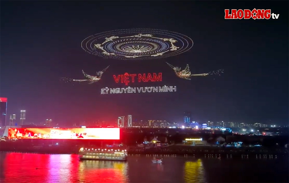 Màn trình diễn drone light show trên bầu trời đêm, xu hướng tiệc cưới cao cấp hiện đại