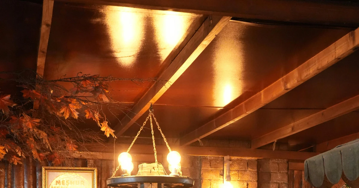 Xu hướng thiết kế nội thất 2026 kết hợp Biophilic Design và bản sắc văn hóa Việt Nam - nguồn từ Báo Tiền Phong