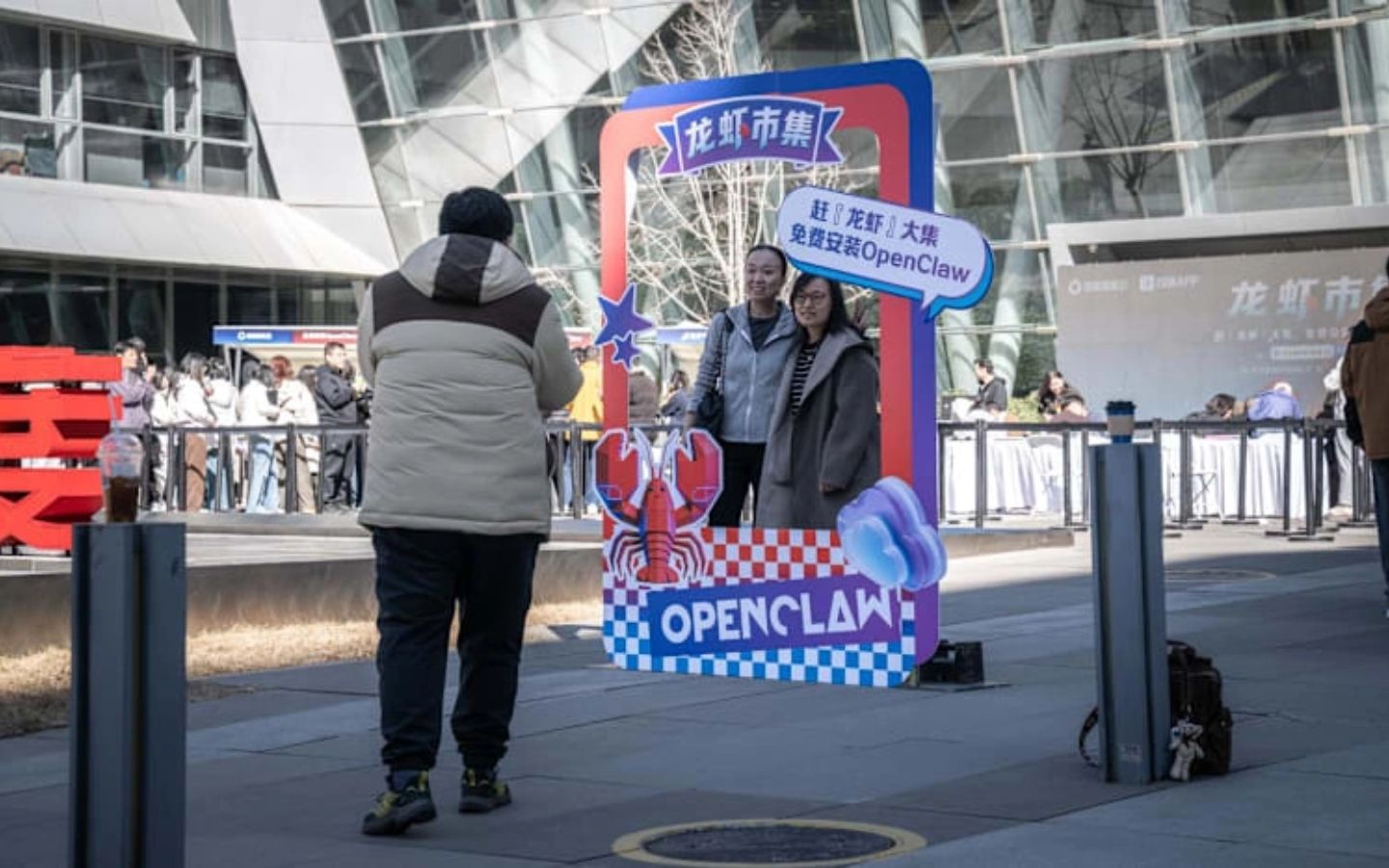 Sự kiện giới thiệu OpenClaw tại Trung Quốc với hàng nghìn người tham dự