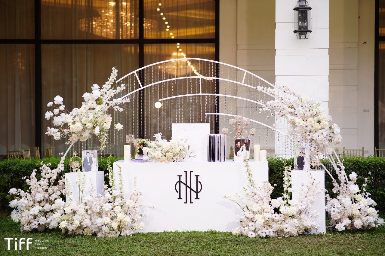 Không gian tiệc cưới tại Hà Nội được trang trí đẹp mắt