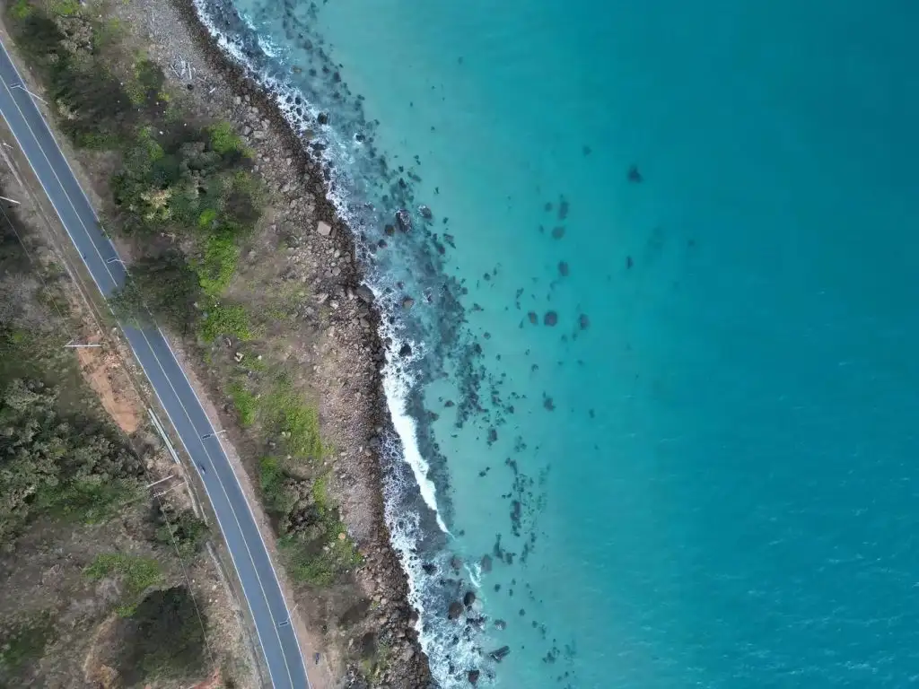 Côn Đảo – bãi biển vắng lặng, làn nước trong xanh dịp đầu xuân