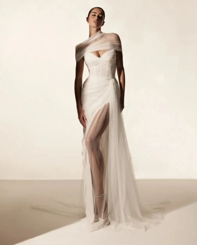 Váy cưới mermaid hiện đại 2026 - dáng đuôi cá tinh tế