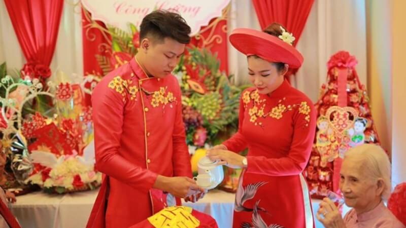 Tiệc cưới miền Bắc — không khí lễ thành hôn trang trọng