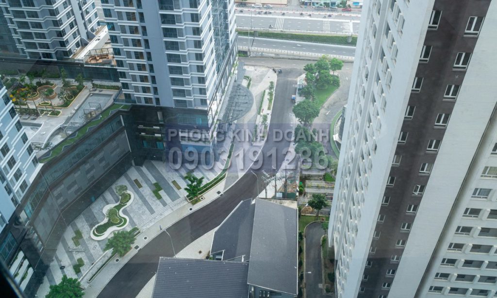 Saigon Pearl với tầm nhìn sông Sài Gòn