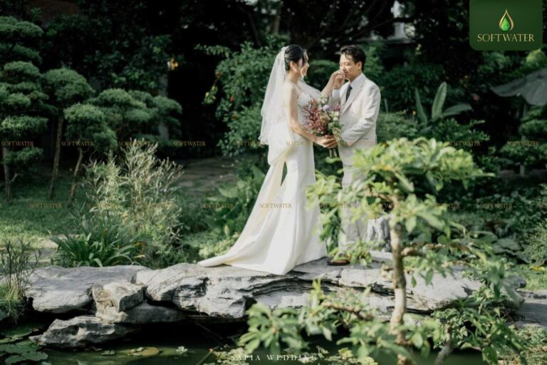 Không gian tiệc cưới sang trọng 2026 – concept tối giản, hài hòa ánh sáng và màu sắc