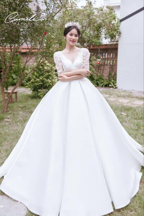 Váy cưới đơn giản đẹp cho cô dâu bigsize