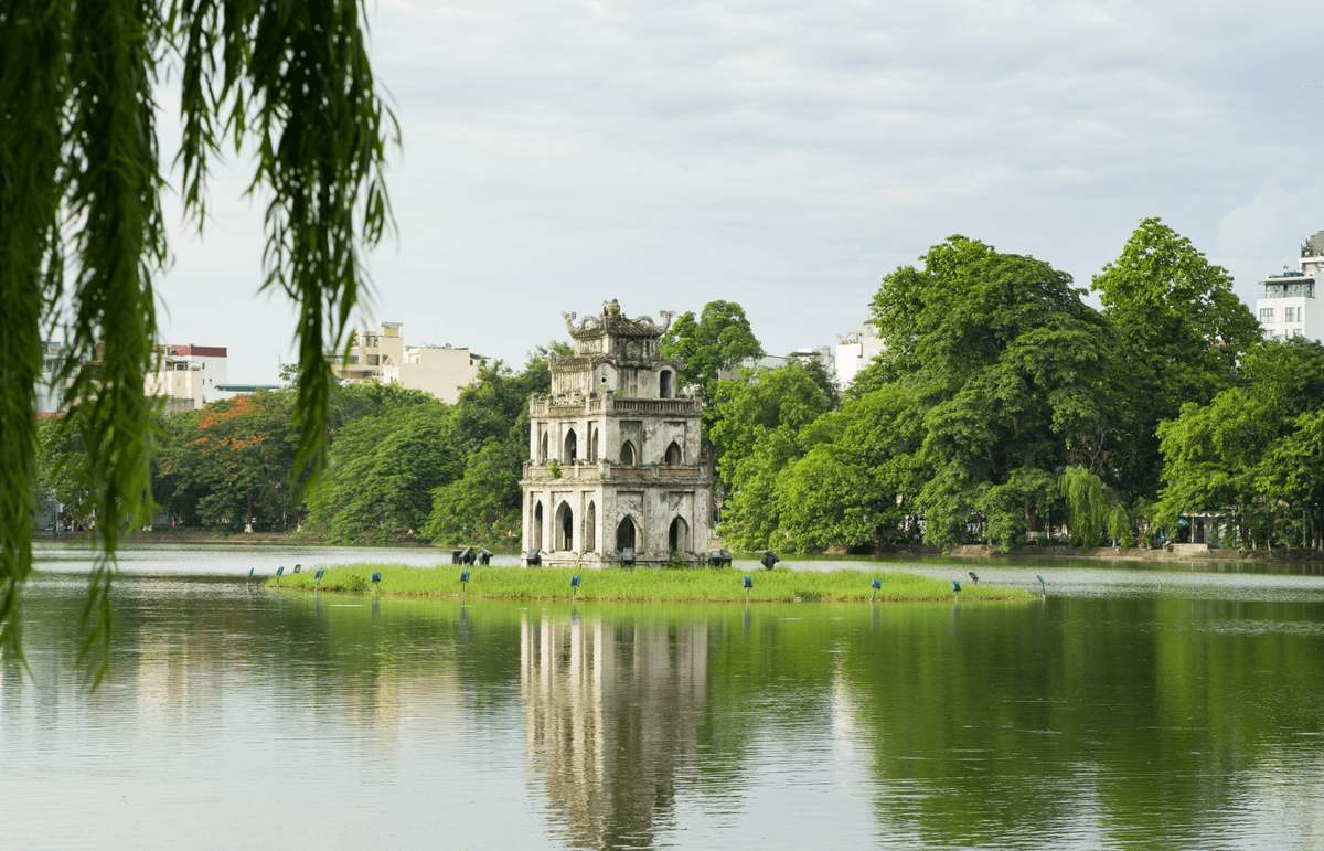 Hà Nội du lịch - Cầu Thê Húc, Hồ Hoàn Kiếm lãng mạn
