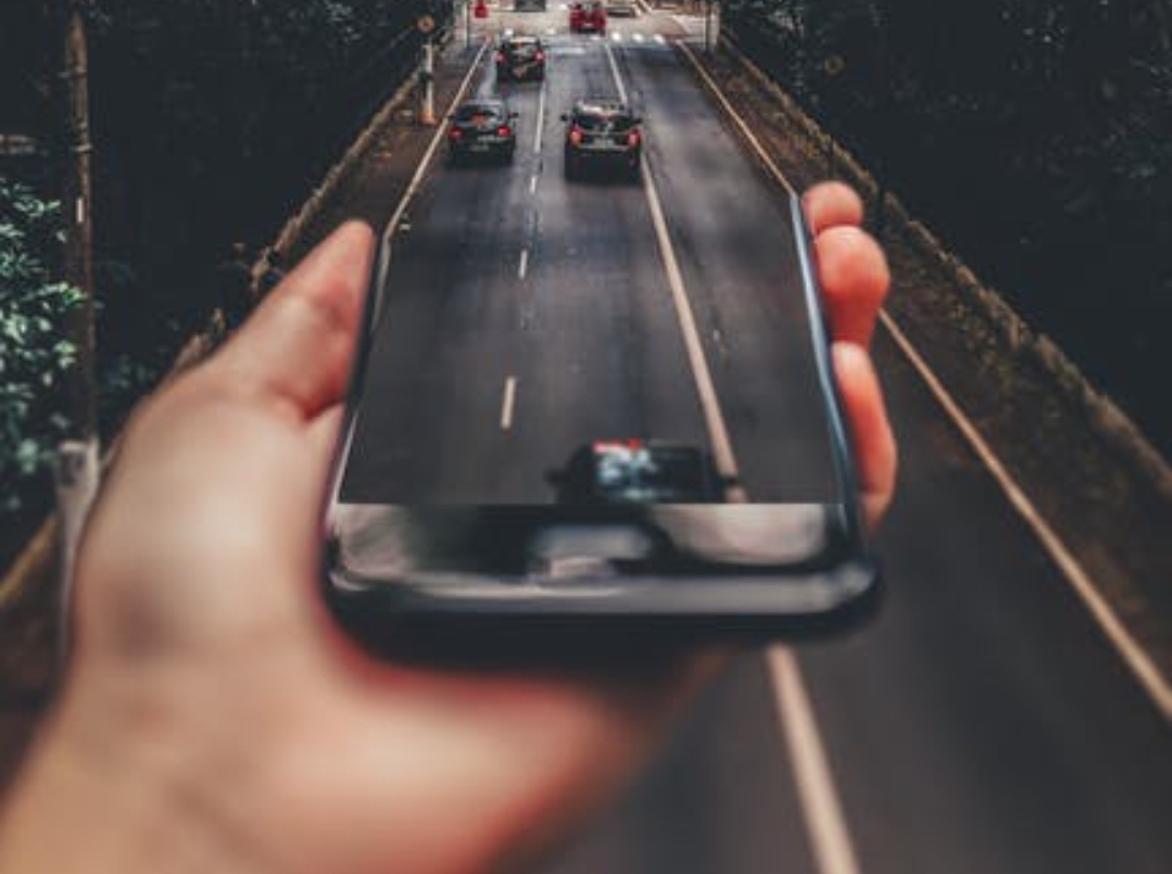 Công nghệ LTPO với tần số quét thích ứng được sử dụng rộng rãi trên các flagship CES 2026