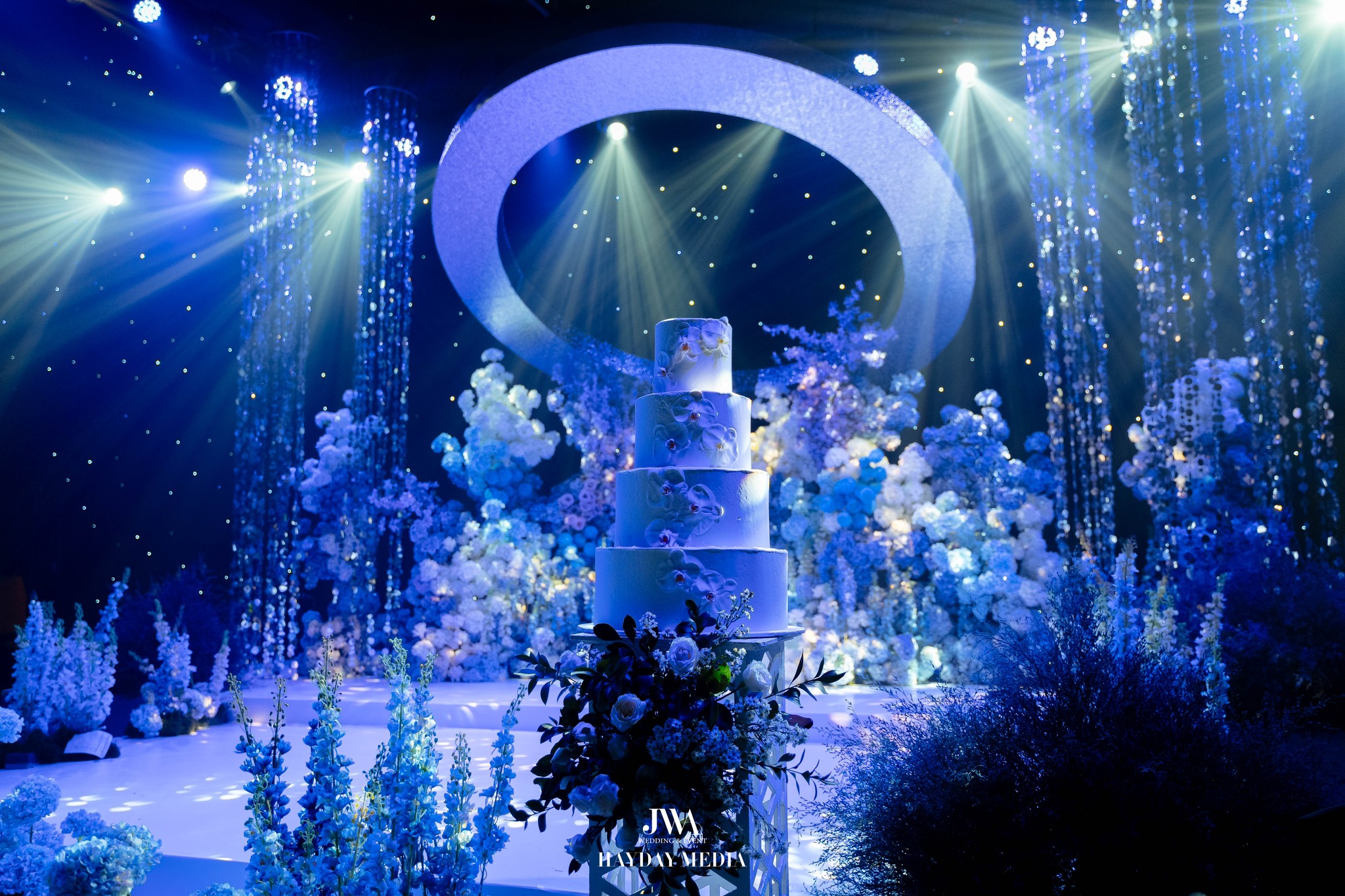 Phong cách decor cưới sang trọng 2026 — JW Planner TP.HCM