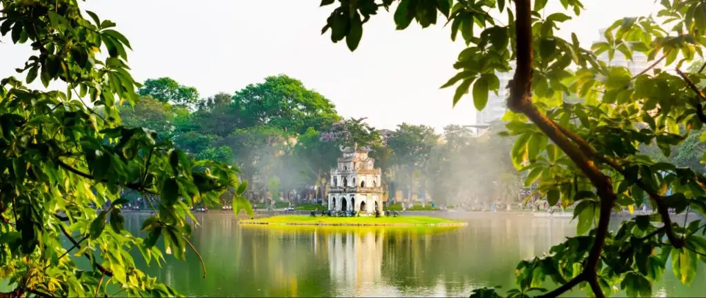 Hà Nội mùa xuân – phố cổ và Hồ Gươm đón Tết