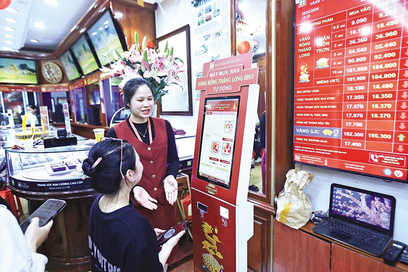 Cửa hàng vàng Bảo Tín Minh Châu bị xử lý vì bán vàng giấy - nguồn từ tinnhanhchungkhoan