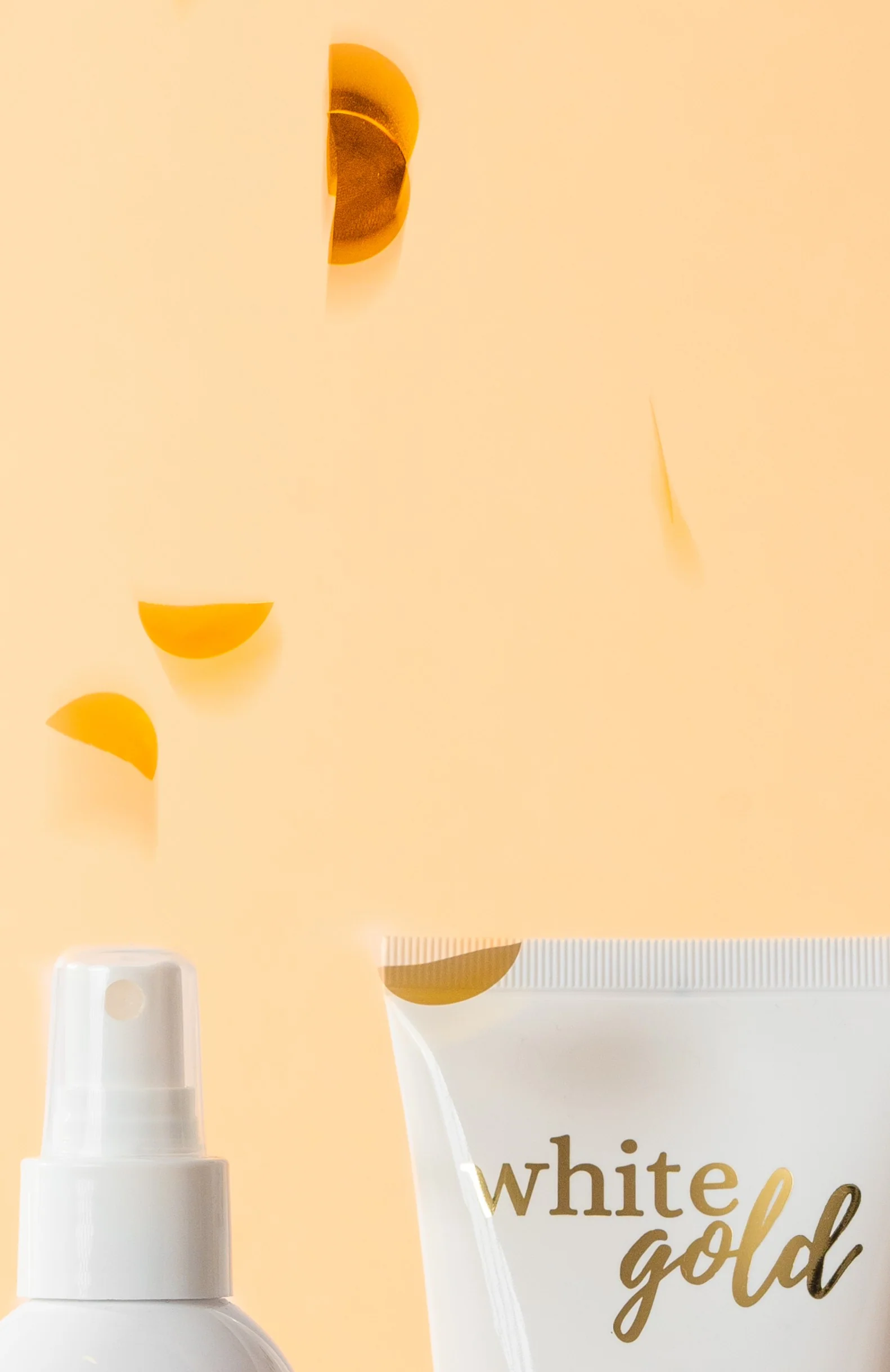 Các dụng cụ và quy trình vệ sinh trang sức vàng trắng tại nhà