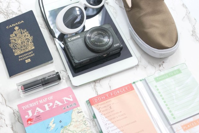 Giữ an toàn khi đi xa