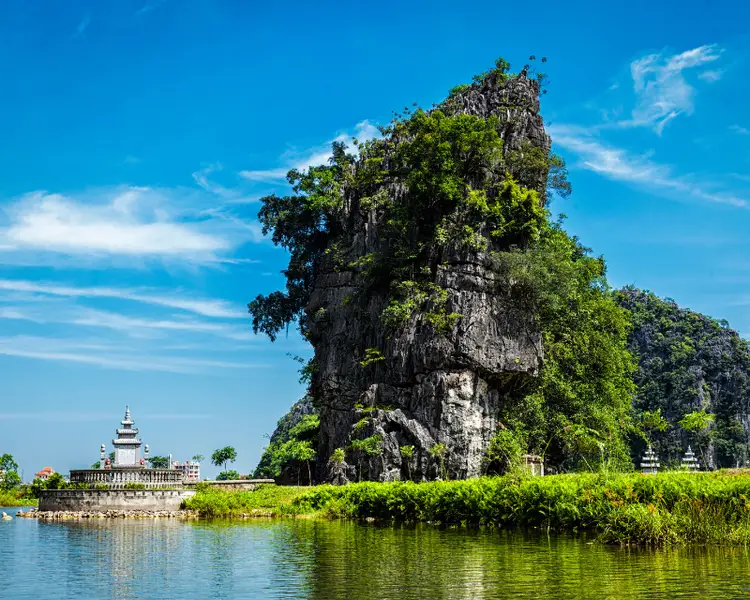 Tam Cốc - Bích Động