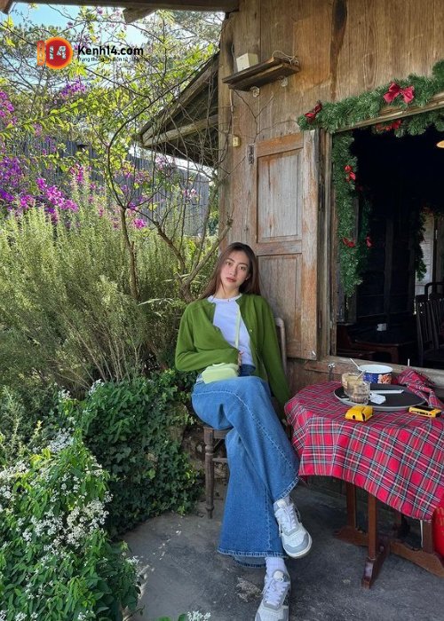 Outfit đi Đà Lạt phong cách Hàn Quốc