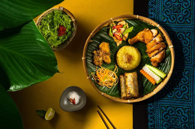 Khóa học nấu ăn truyền thống Việt Nam với hướng dẫn viên địa phương