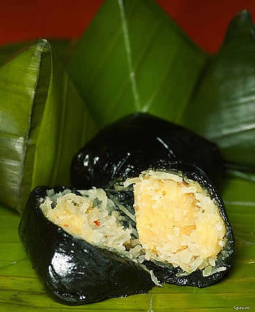 Bánh ít lá gai miền Trung