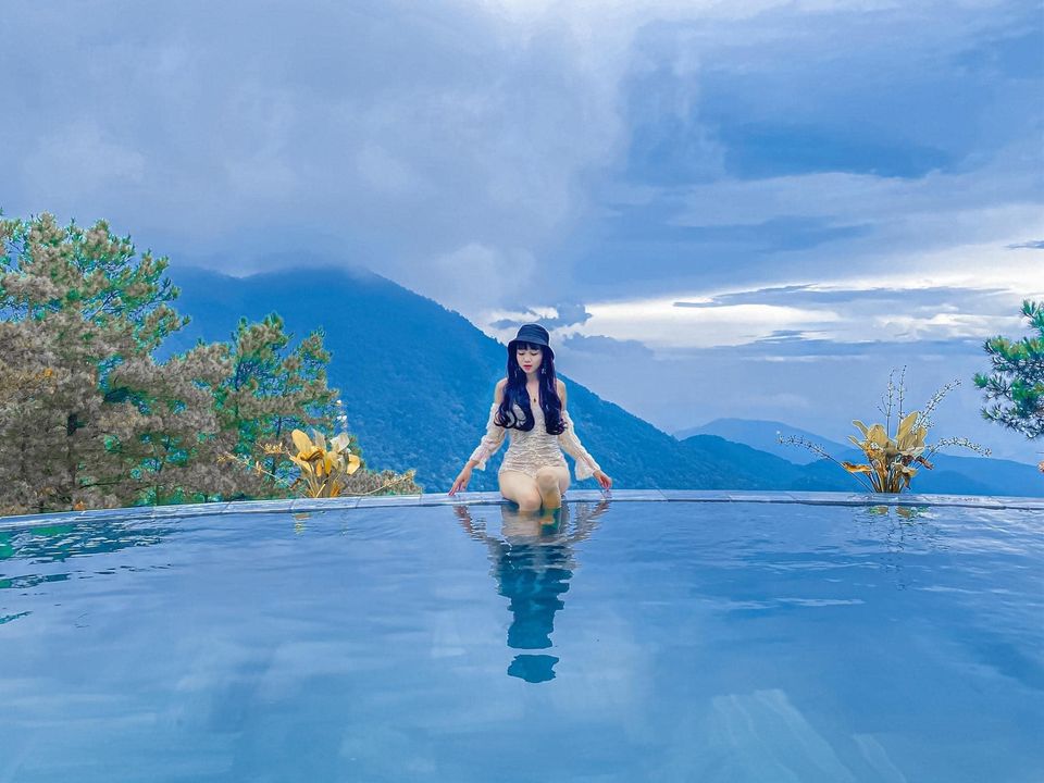 Khung cảnh núi rừng thơ mộng