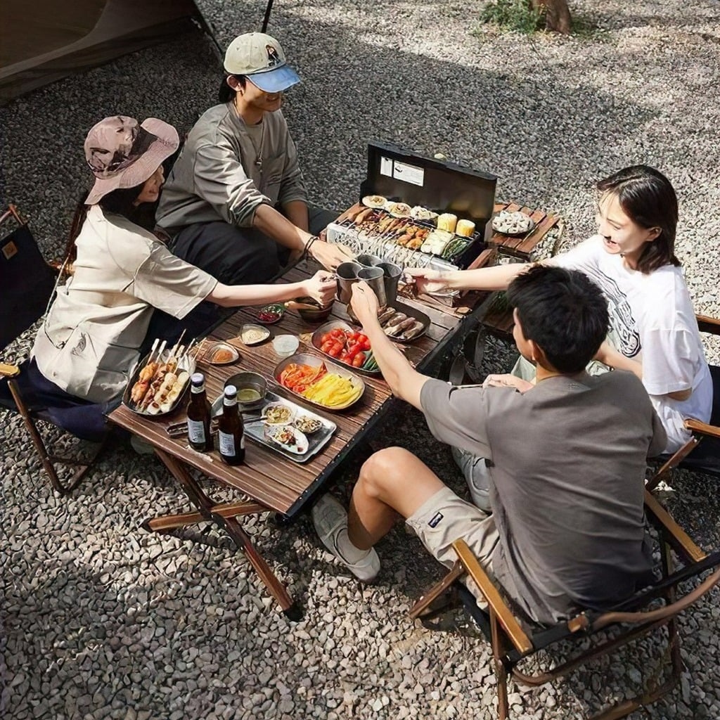 Bếp và đồ nấu ăn cắm trại