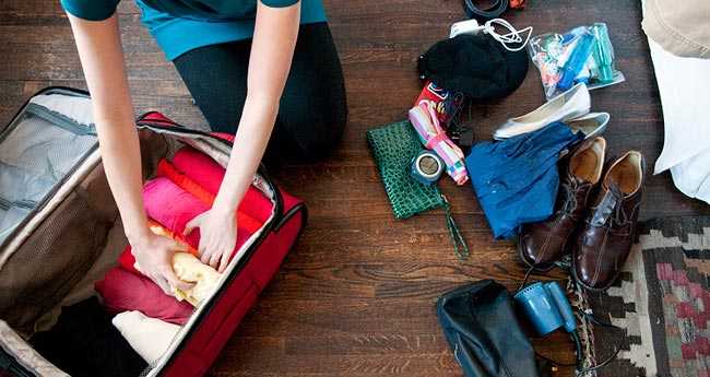 Cách sắp xếp đồ đạc trong vali thông minh