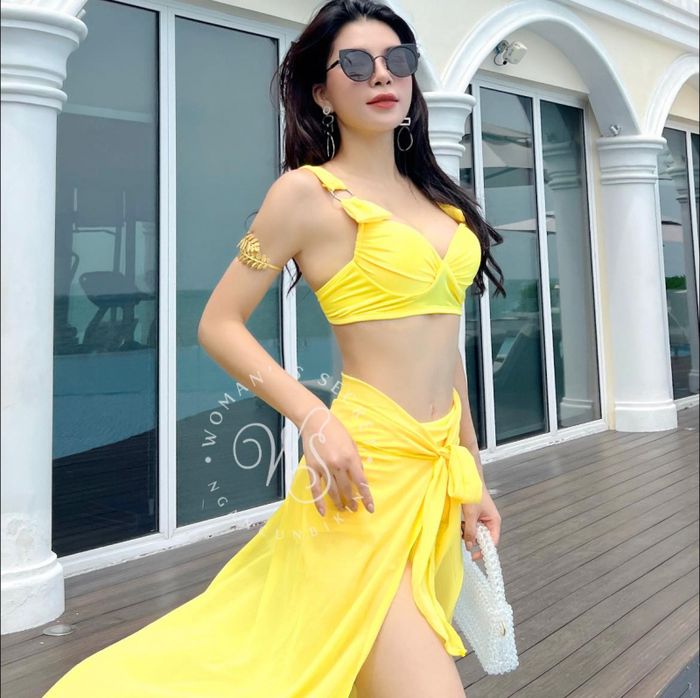 Bí Mật của Phụ Nữ bikini