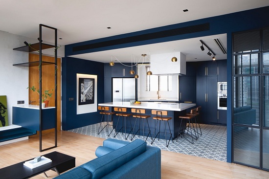 Nội thất tone xanh đặc trưng của Denim House