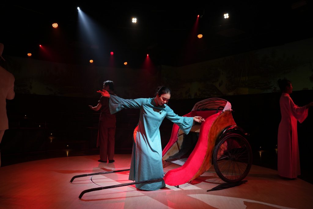 Trải nghiệm đa giác quan trong show ẩm thực
