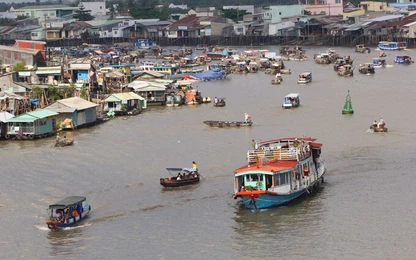 Bến Ninh Kiều lúc chiều