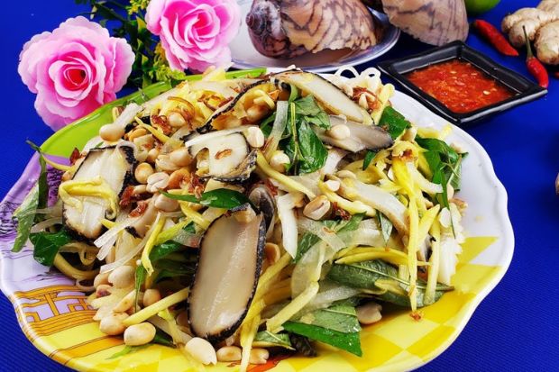 Món gỏi ốc giác chua cay mặn ngọt hài hòa