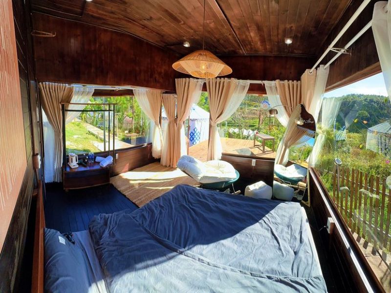 Lưng Chừng House hướng đồi